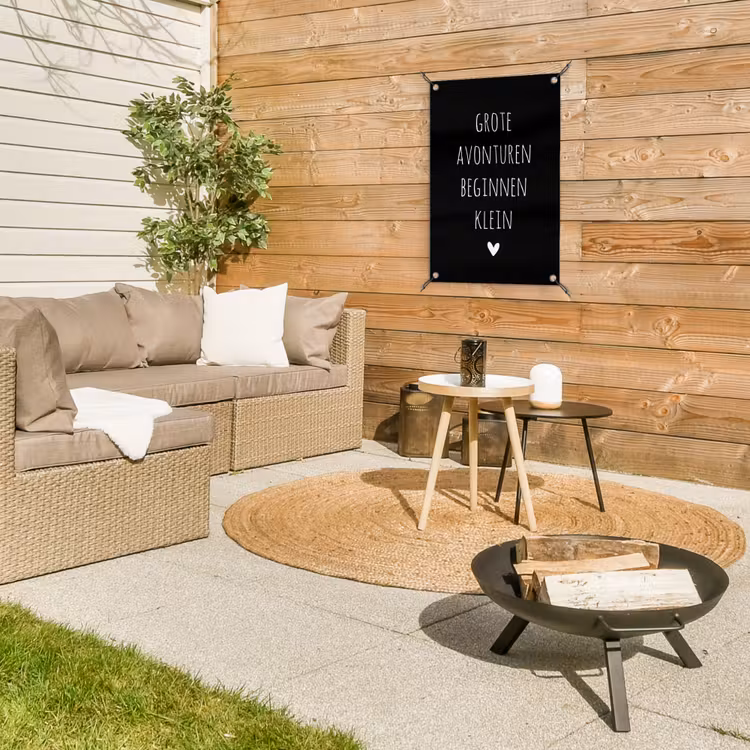Tuinposter - Grote avonturen beginnen klein - Quotes - Spreuken — 2