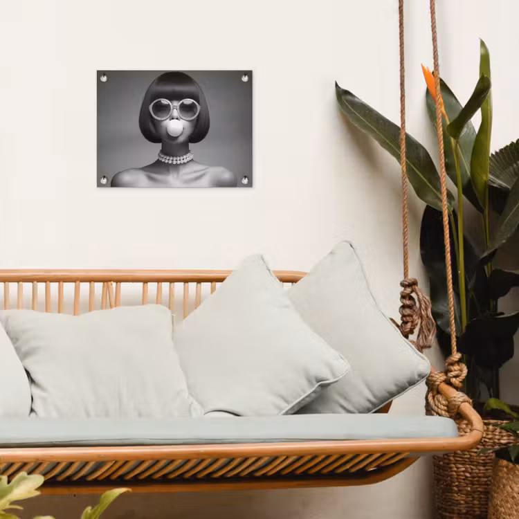 Tuinposter - Vrouw - Zwart Wit - Ketting - Zonnebril — 4