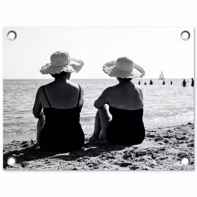 Tuinposter - Vrouwen - Zonnehoed - Strand - Zwart - Wit — 1
